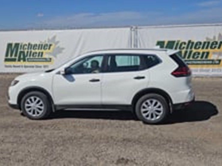 2017-nissan-rogue-image-5