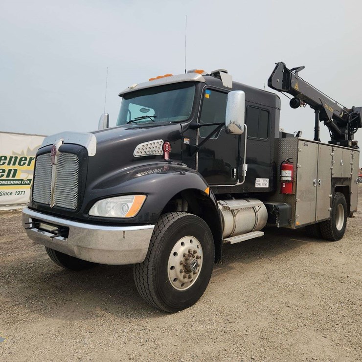 2012 KENWORTH T370