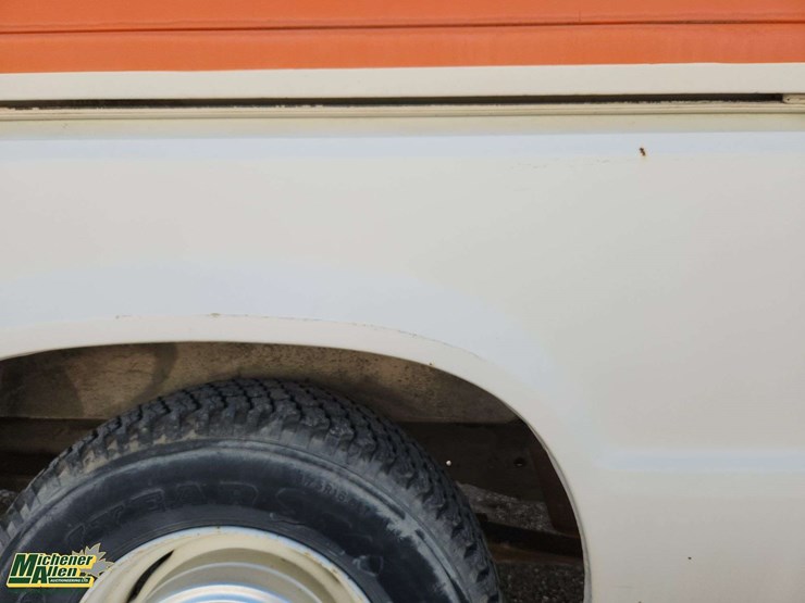 1983-ford-e250-image-44