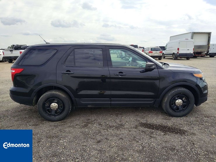2014-ford-explorer-image-7