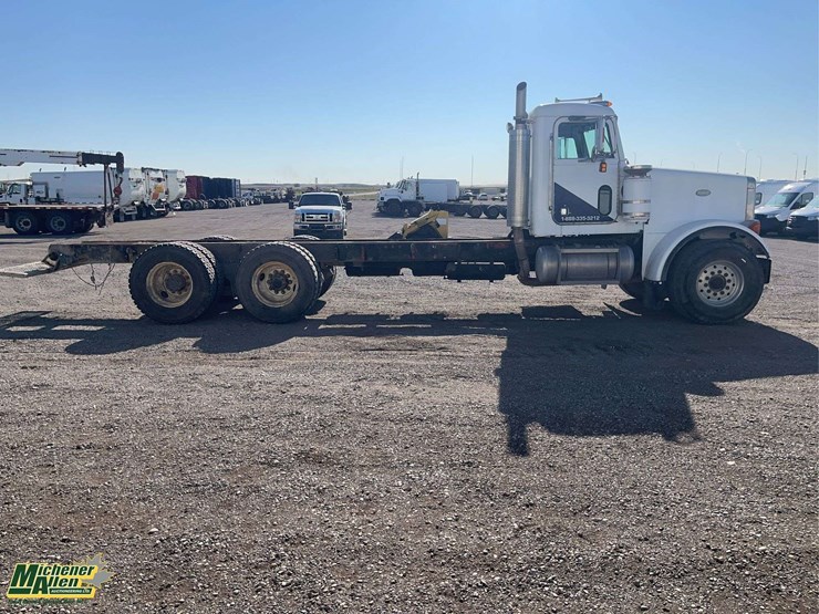 1997-peterbilt-357-image-8