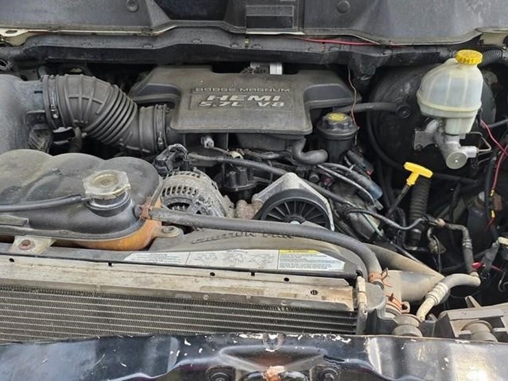2002-dodge-ram-2500-image-19