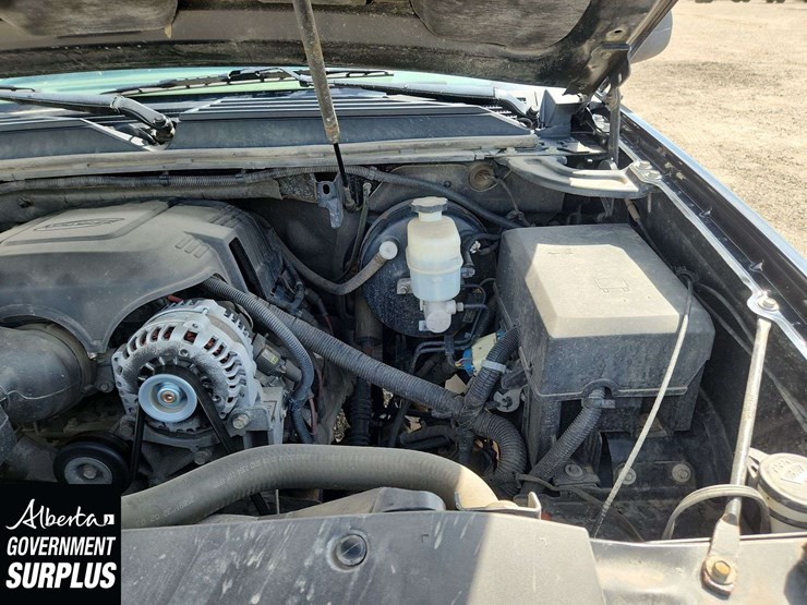 2008-chevrolet-tahoe-image-28