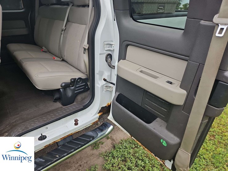 2010-ford-f150-image-21