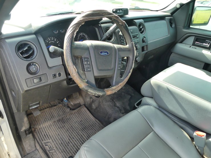 2013-ford-f150-xl-image-11