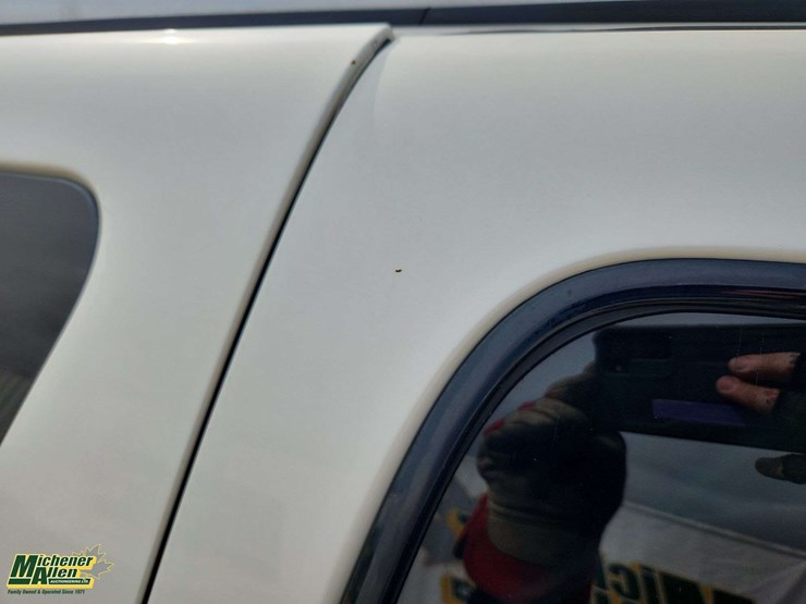 cadillac-escalade-esv-image-69