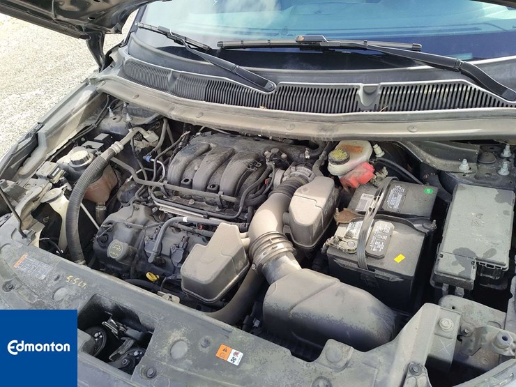 2016-ford-explorer-image-31