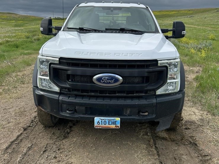2020-ford-f450-xl-image-2