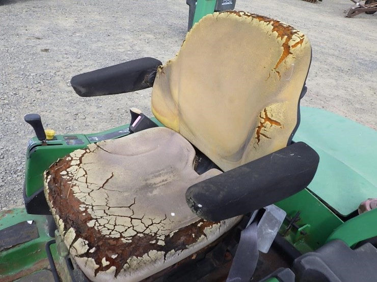 john-deere-1445-image-21