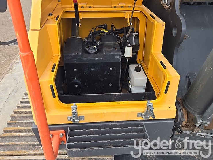 2020-volvo-ec300el-image-42