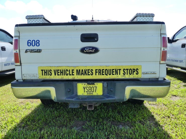 2014-ford-f150-xl-image-8