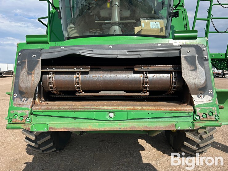 2023-john-deere-s780-image-10