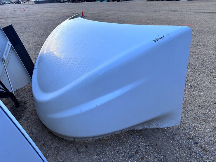 #1650-•-hood-for-big-rig-truck-image-1