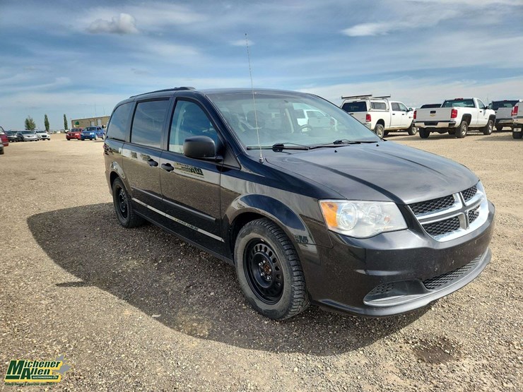 2016-dodge-grand-caravan-se-image-8