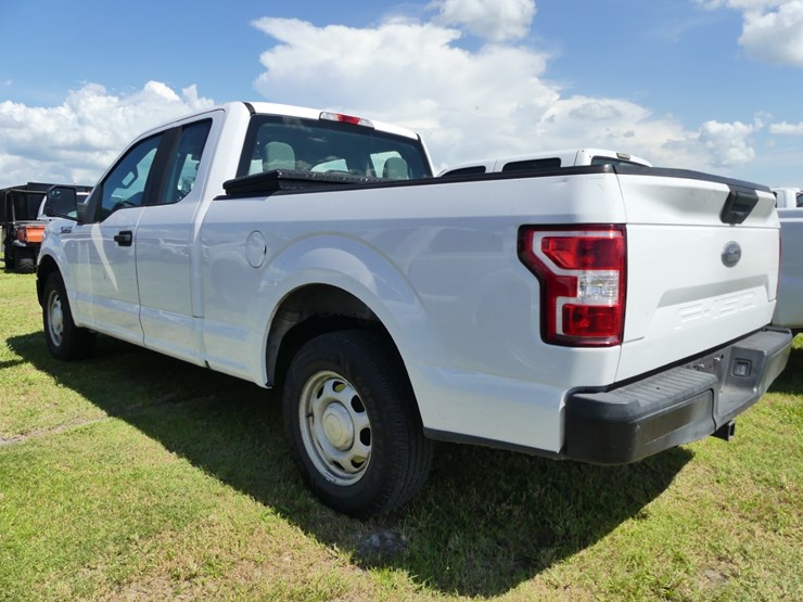 2019-ford-f150-xl-image-4