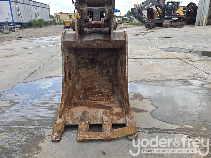 2020-volvo-ec300el-image-22