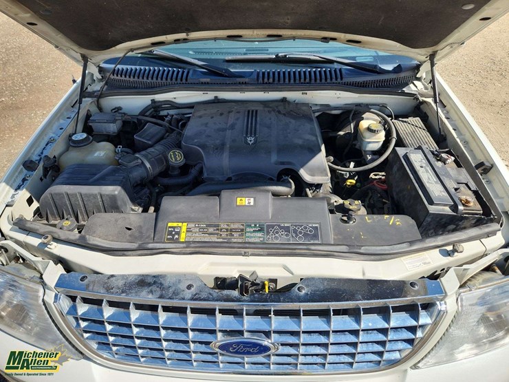 ford-explorer-image-29