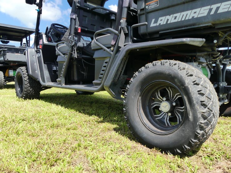 2023-landmaster-ev-image-5