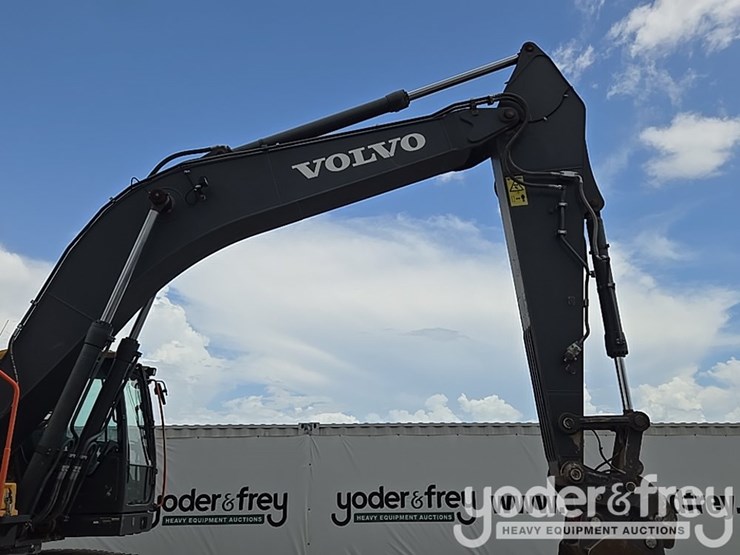 2020-volvo-ec300el-image-28