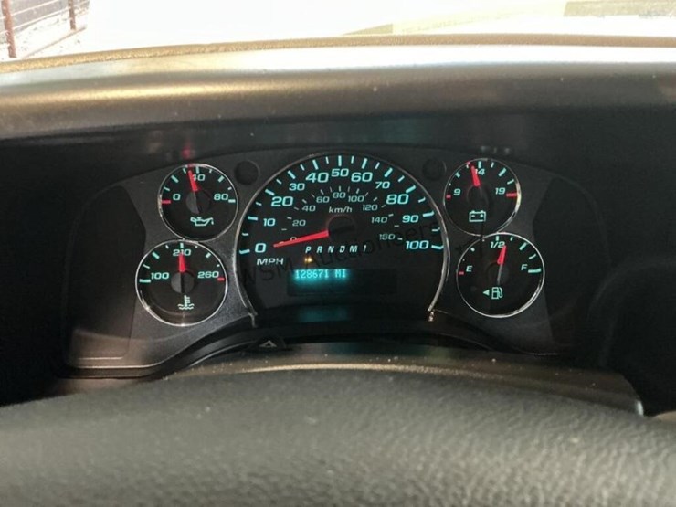 2013-chevrolet-express-3500-image-18