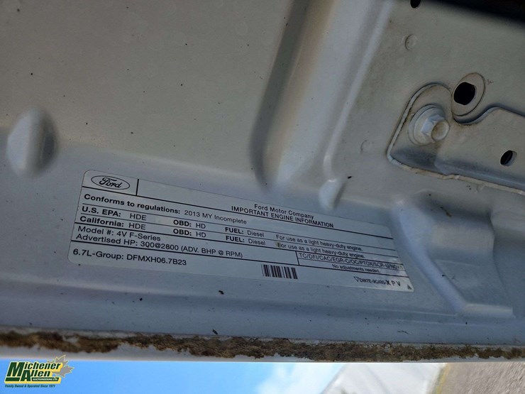 2013-ford-f550-image-44