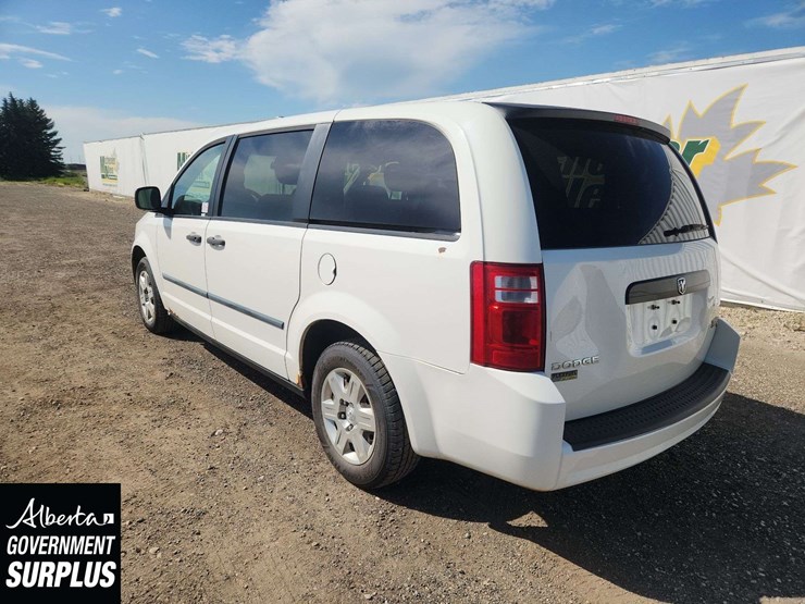 2009-dodge-grand-caravan-se-image-9