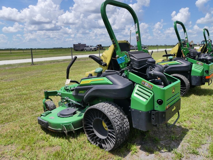 2024-john-deere-994r-image-4