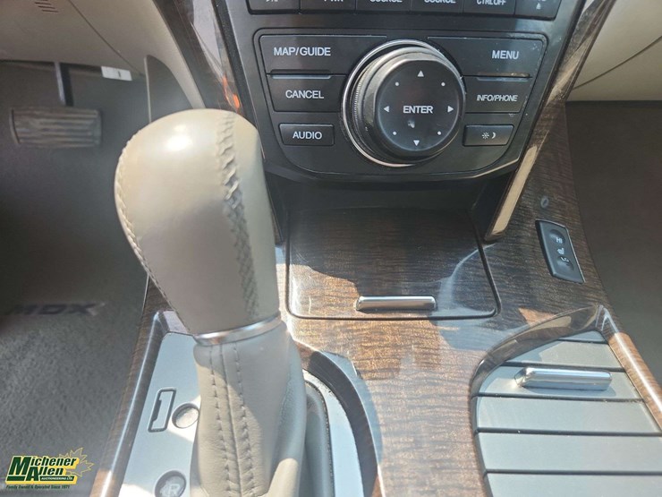 2010-acura-mdx-image-24
