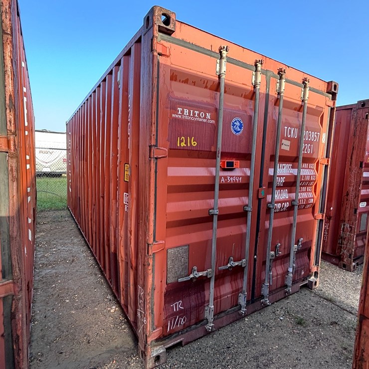 #1216 • 20FT SHIPPING CONTAINER