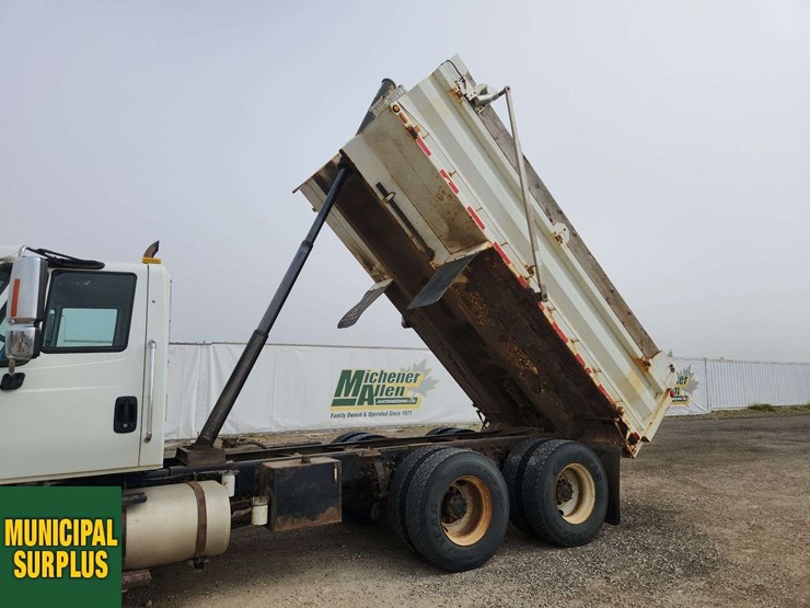 2015-international-workstar-7400-image-68