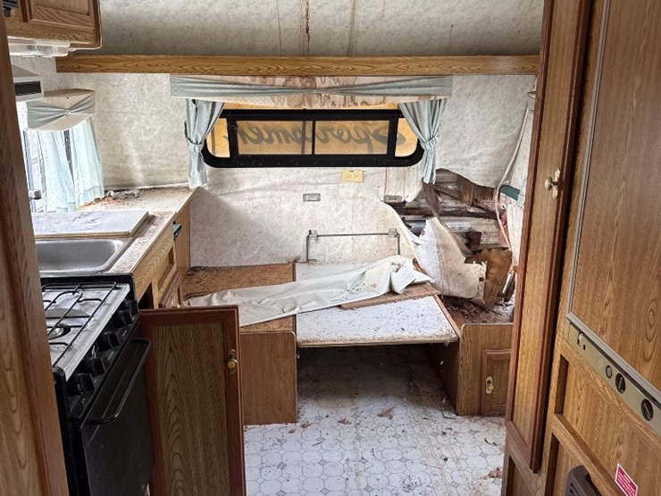 1995/96-sportsman-15ft-travel-trailer/camper-image-11