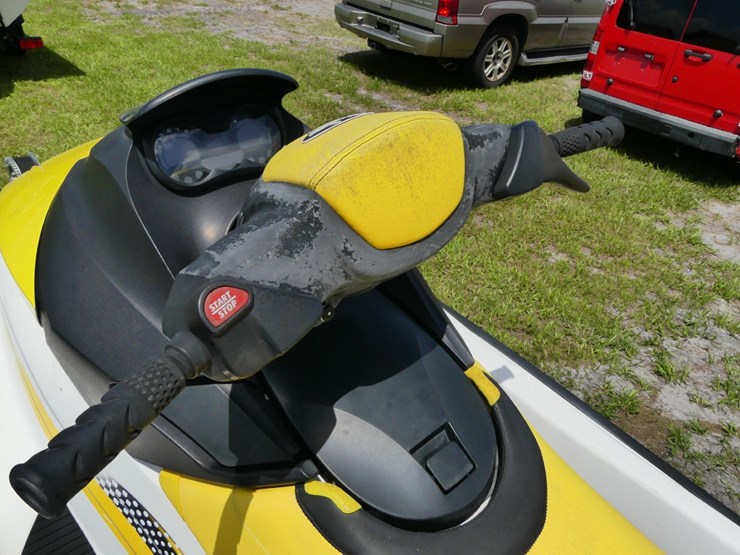 2007-seadoo-jet-ski-image-7