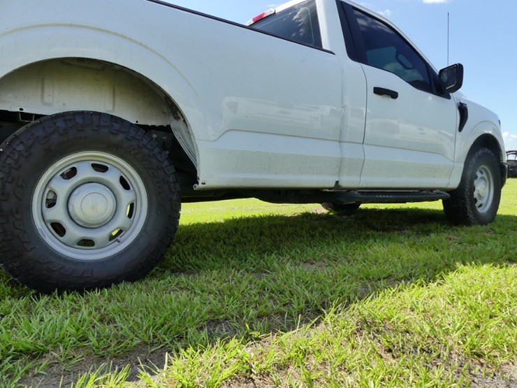 2024-ford-f150-xl-image-6