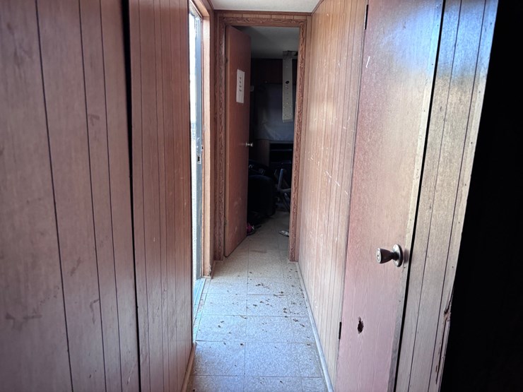 #1343-•-40ft-office-trailer-image-8