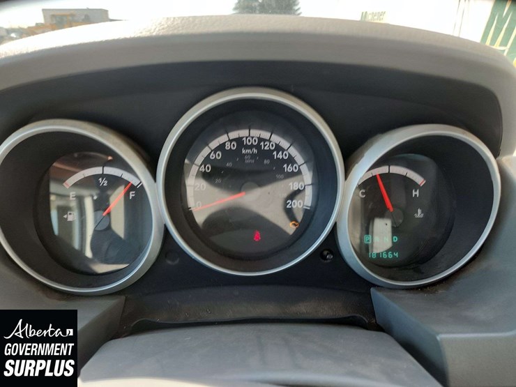 2009-dodge-grand-caravan-se-image-14