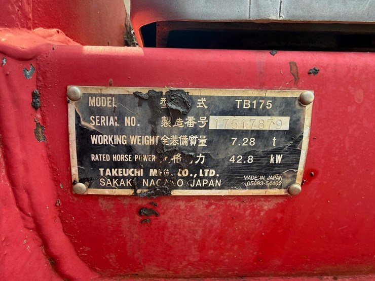 2007-takeuchi-tb175-image-23