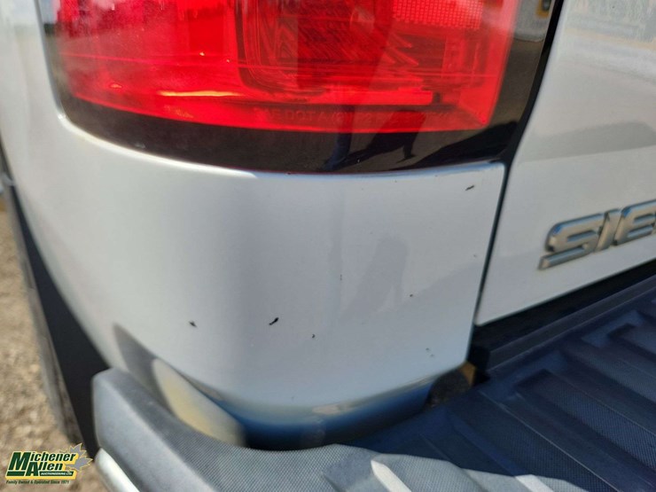 2017-gmc-sierra-1500-image-37