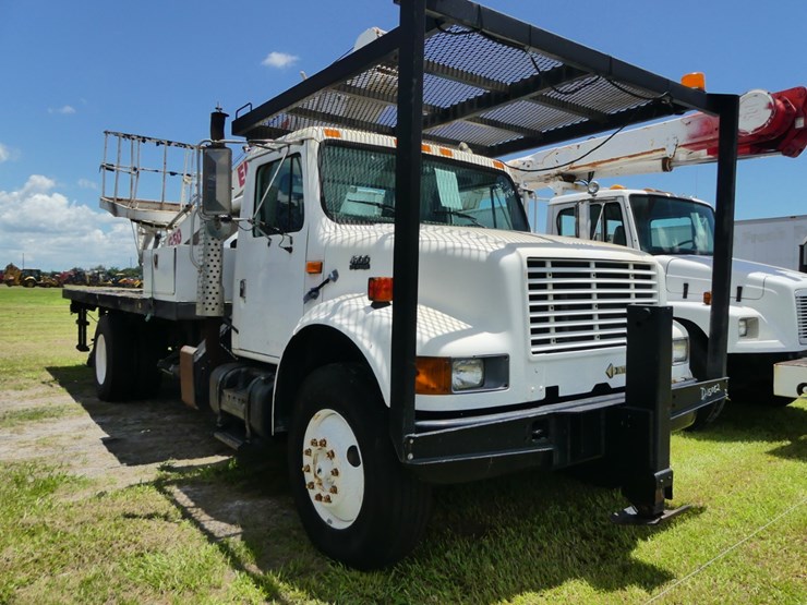 2000-international-4900-image-2