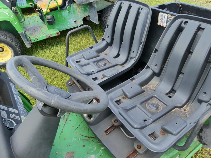 john-deere-gator-image-8
