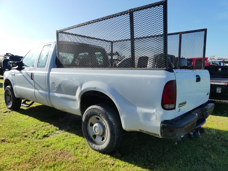 2006-ford-f250-xl-image-4