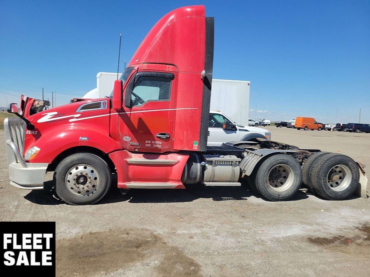 2018-kenworth-t680-image-5