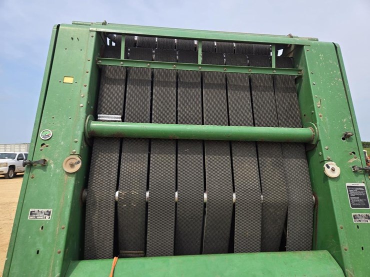 john-deere-535-image-16