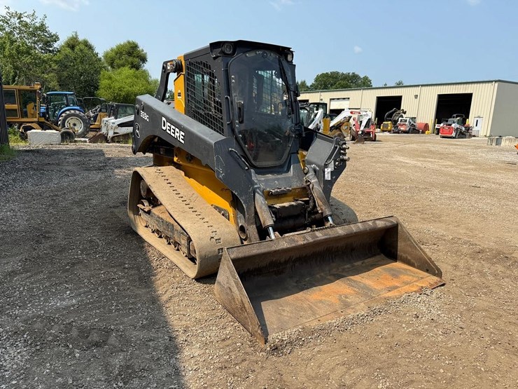 2019-deere-333g-image-6