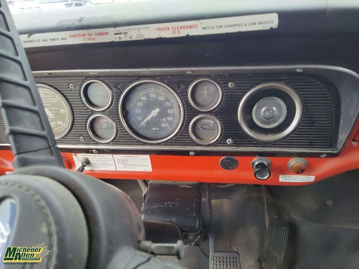 1974-ford-f600-image-9