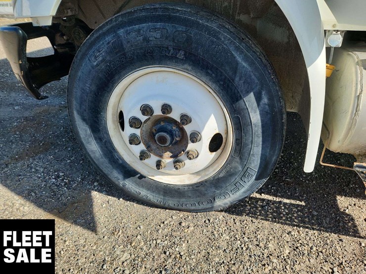 international-durastar-4300-image-32