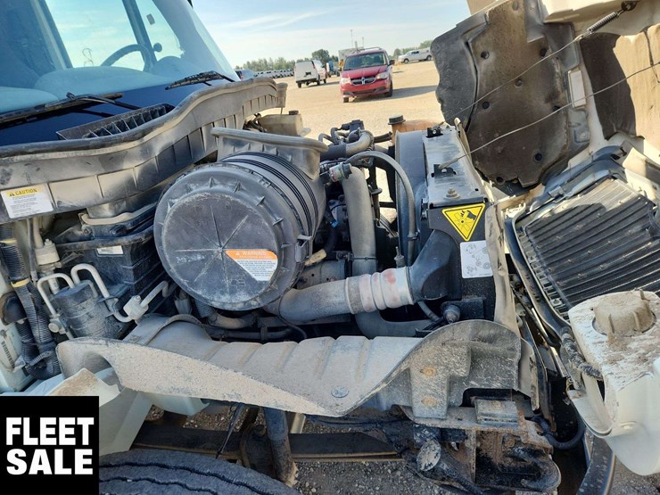 international-durastar-4300-image-28