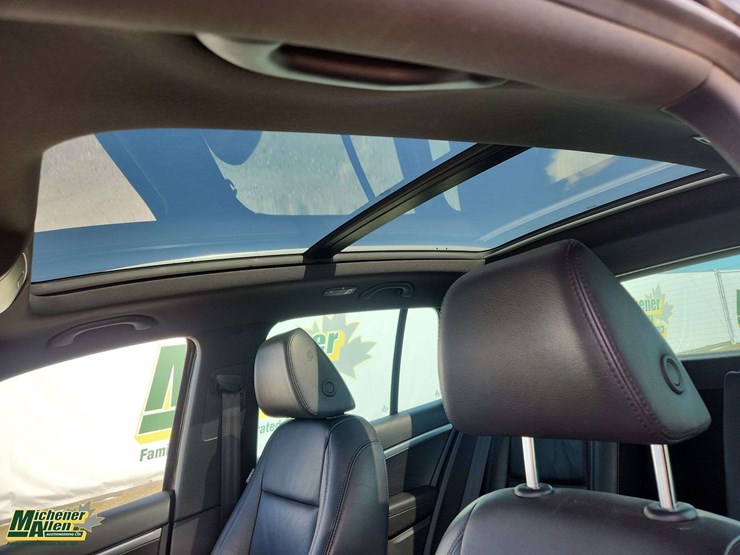 2016-volkswagen-tiguan-image-16