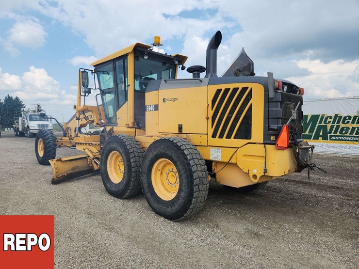 2008-volvo-g940-image-3