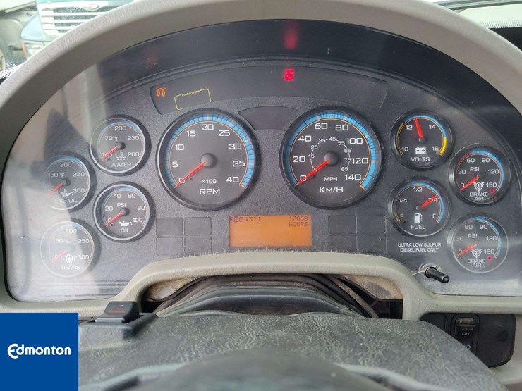 2013-international-workstar-7400-image-2