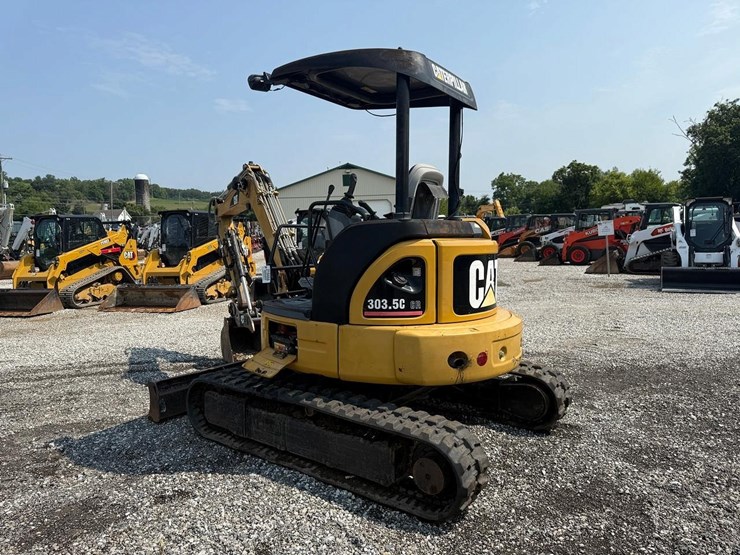 caterpillar-305-image-2